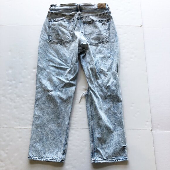 AMERICAN EAGLE 90s Boyfriend Ripped Knee Acid Wash Jeans Womens 4 Short - Picture 4 of 10